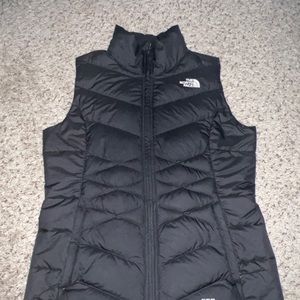 The north face 550 vest